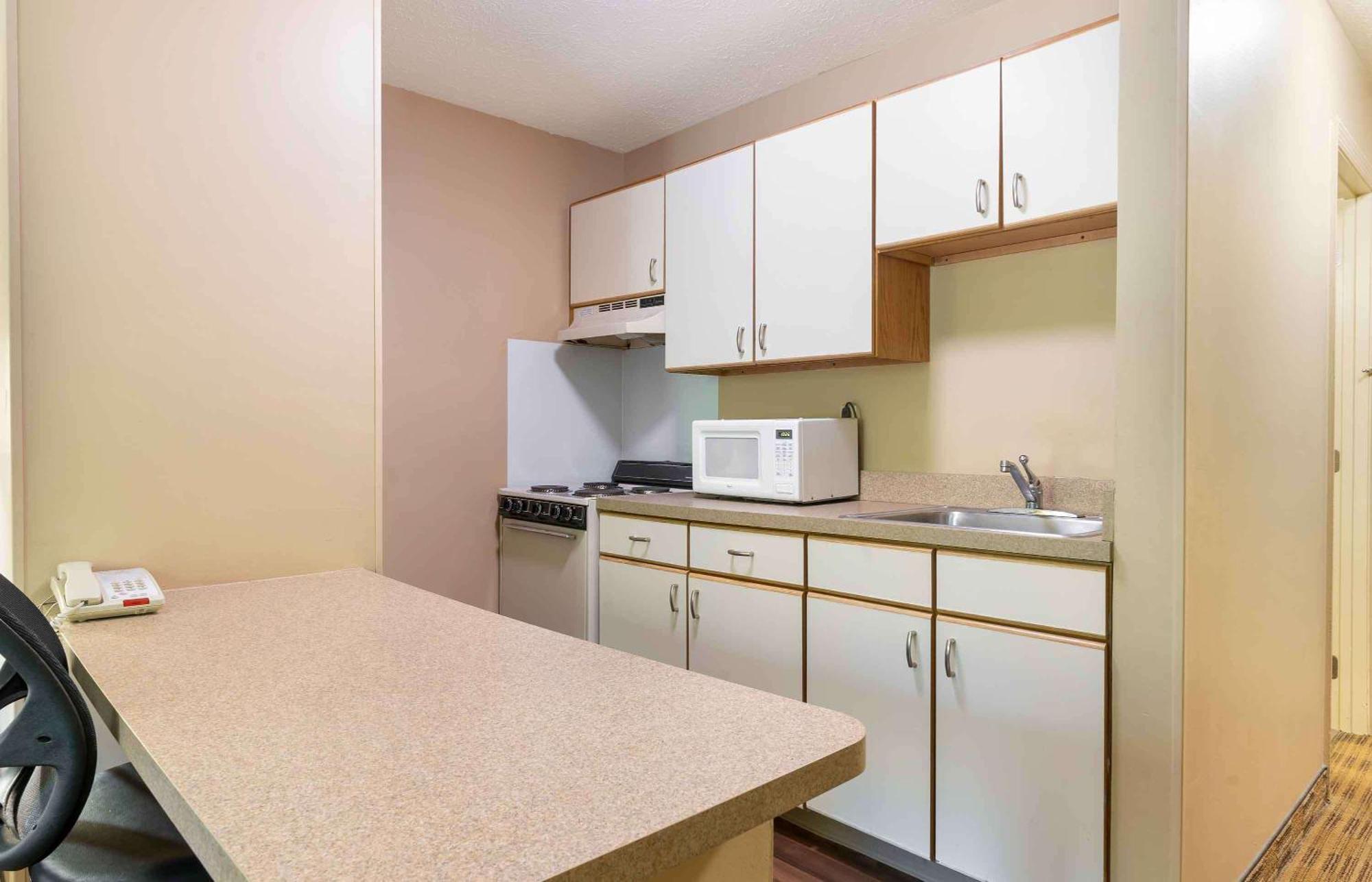 Extended America - - Med Ctr - Nrg Park - Kirby
